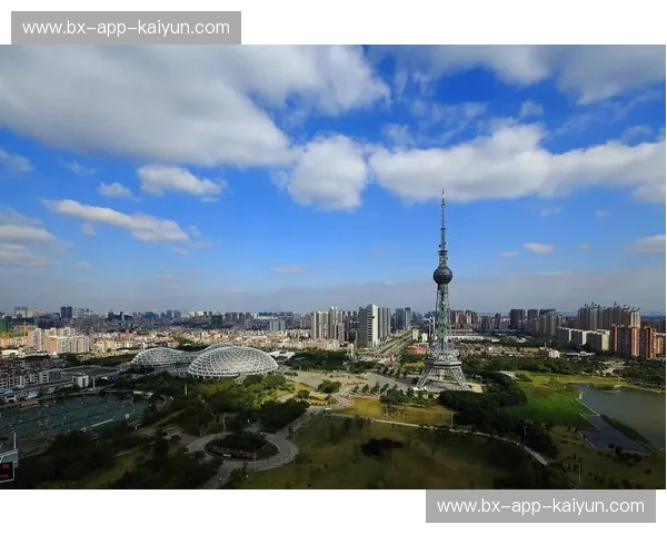 佛山vs广东：当“功夫之城”遇上“省会光环”，谁才是岭南文化的最后守门员？